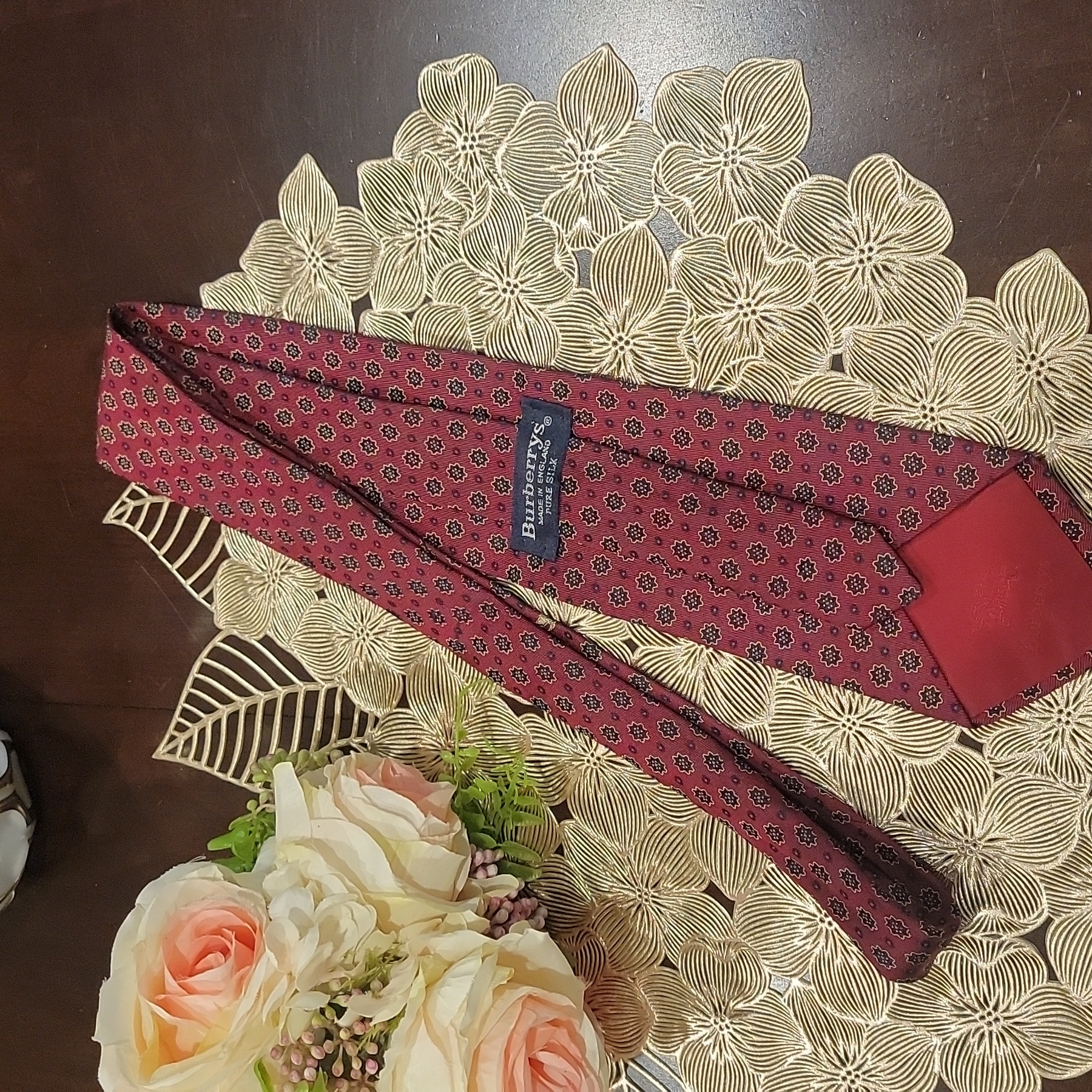 Authentic Burberry Silk Necktie Authentic Burberry Silk Necktie